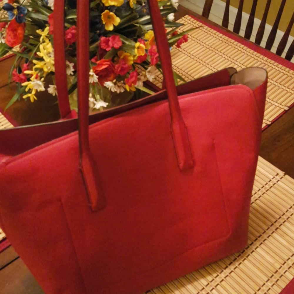 Solllddd!!New Authentic Kate Spade Red Bag! - Picture 3 of 5